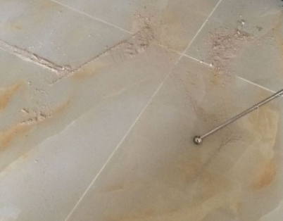 辽中瓷砖空鼓维修公司分享粘合剂选择不当在瓷砖铺贴过程中可能导致以下问题